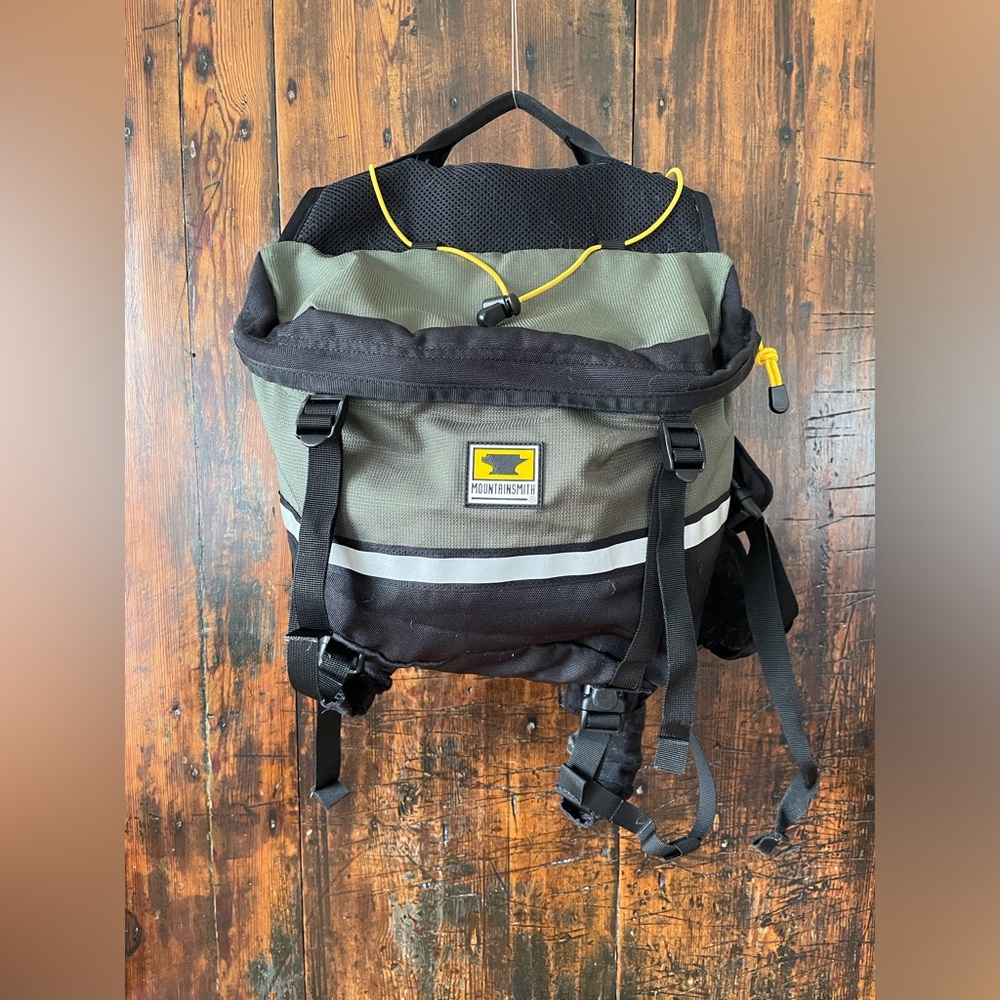 Mountainsmith Olive & Black Outdoor Backpack with Reflective Stripe